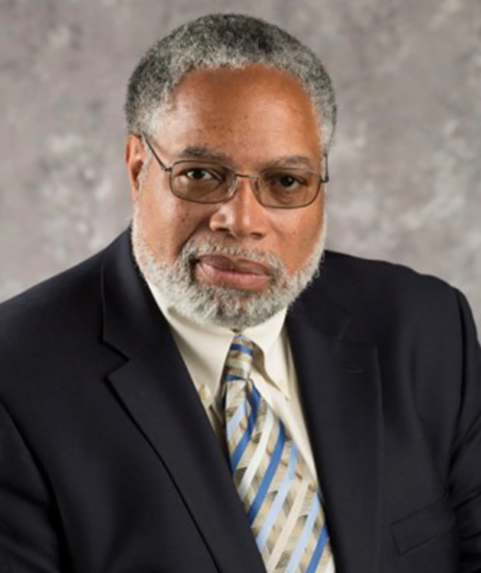 Lonnie Bunch 4 14